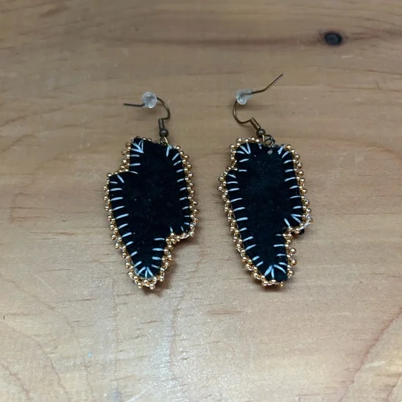 Handmade earrings - Picture 3 of 3